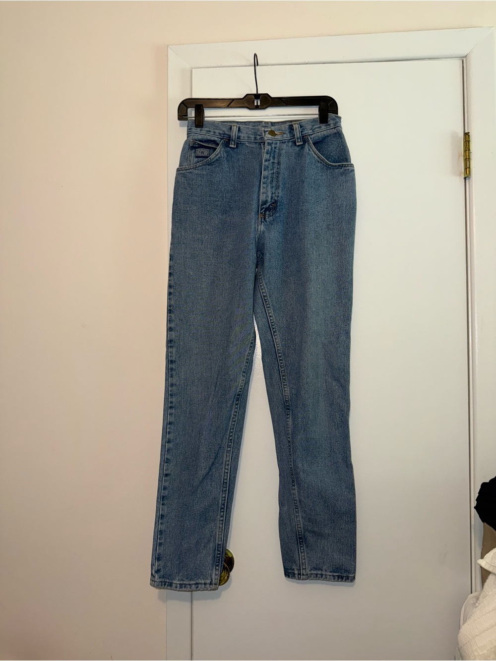 Wrangler Women's Light Blue Denim Jeans with Contrast Stitching